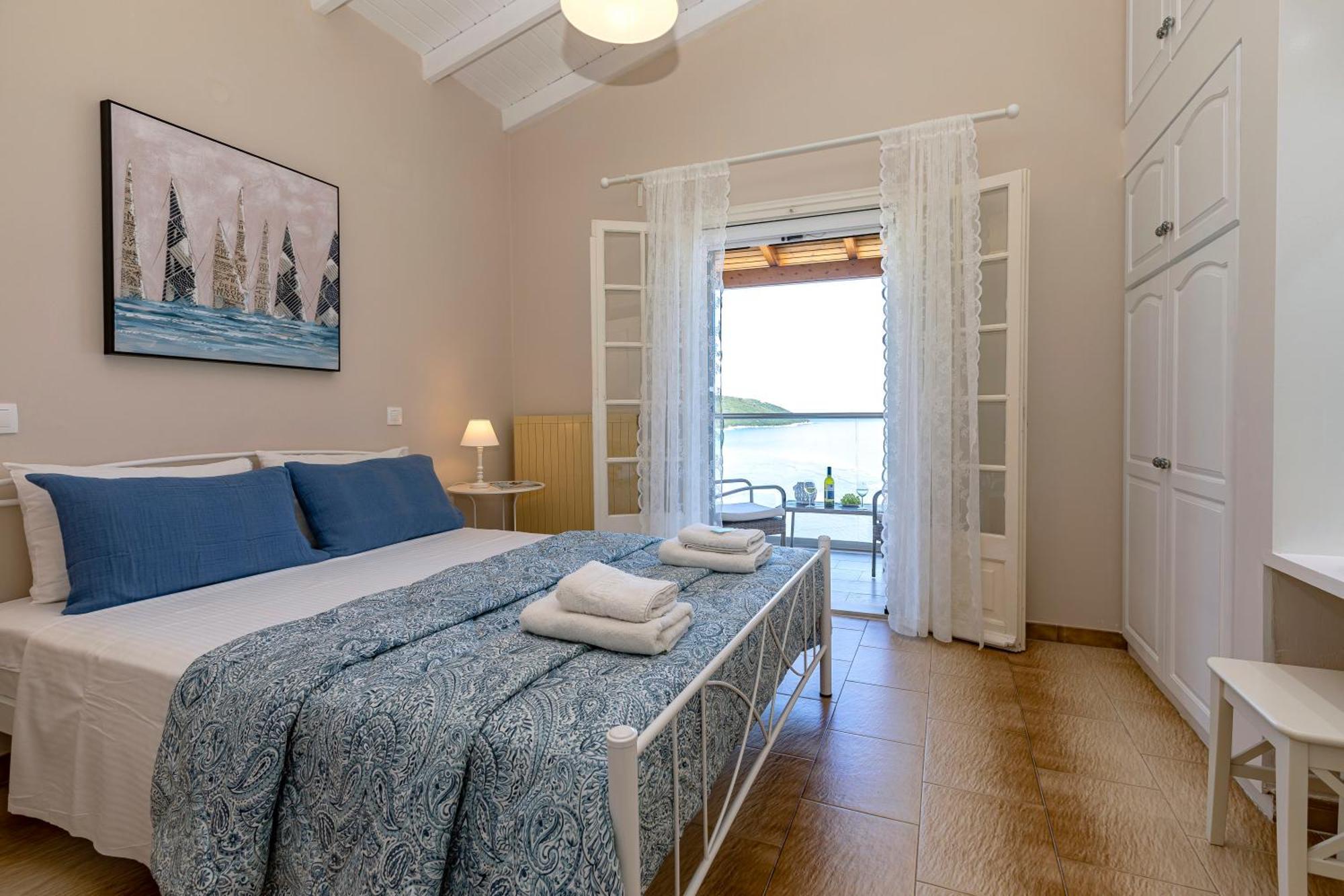 Alisachni Apartments Apraos Pokoj fotografie