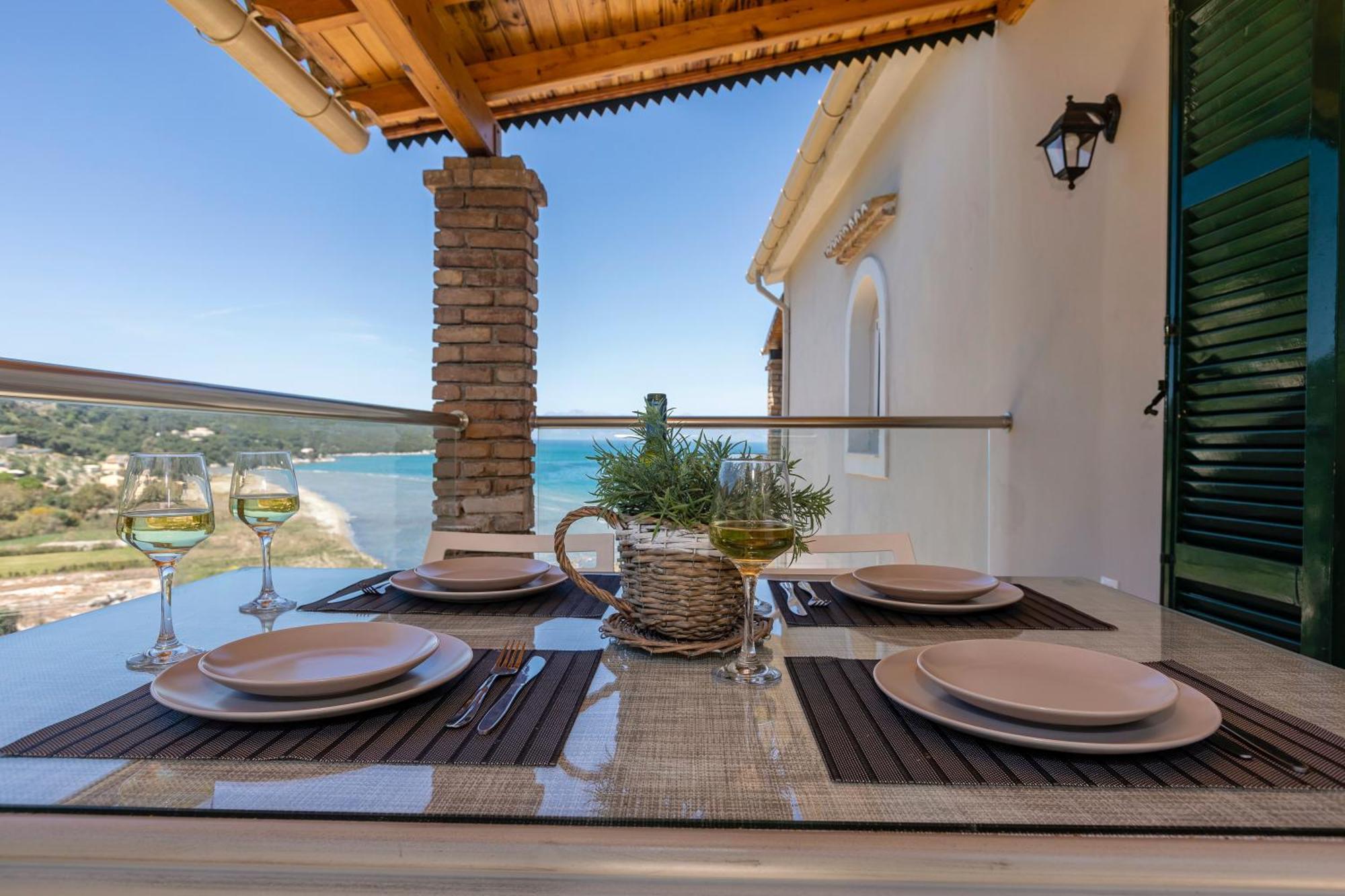 Alisachni Apartments Apraos Pokoj fotografie