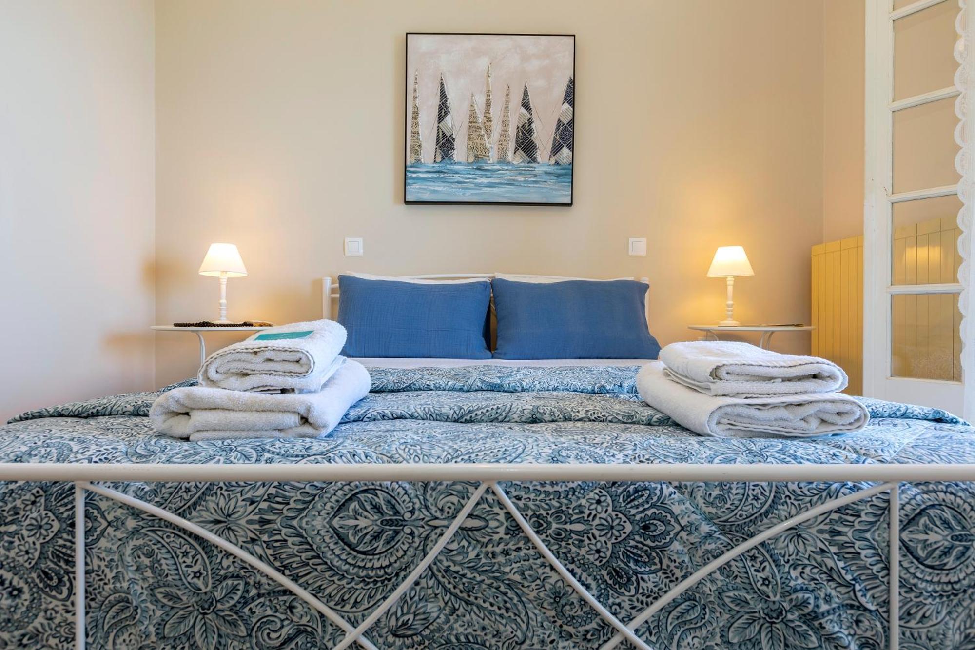 Alisachni Apartments Apraos Pokoj fotografie